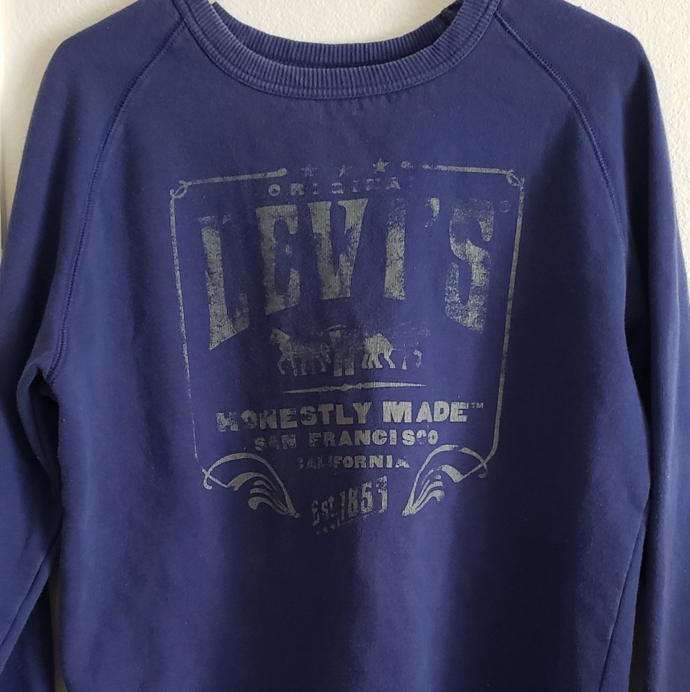 Levi navy blue sweater
